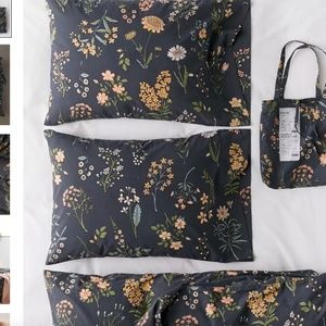 Urban Outfitters Myla Floral Duvet Set Twin/xl Charcoal Cotton w/tote bag